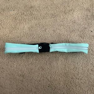 Sakar Teal Running Belt